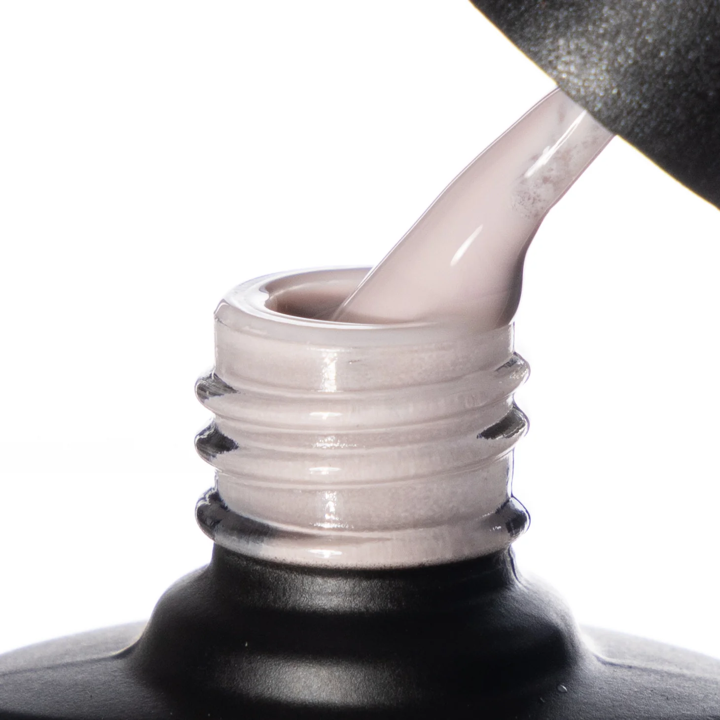 The Almond Pink Gel Polish - Image 4