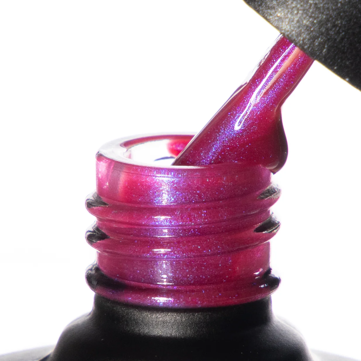 The Magenta Shimmer Gel Polish - Image 3