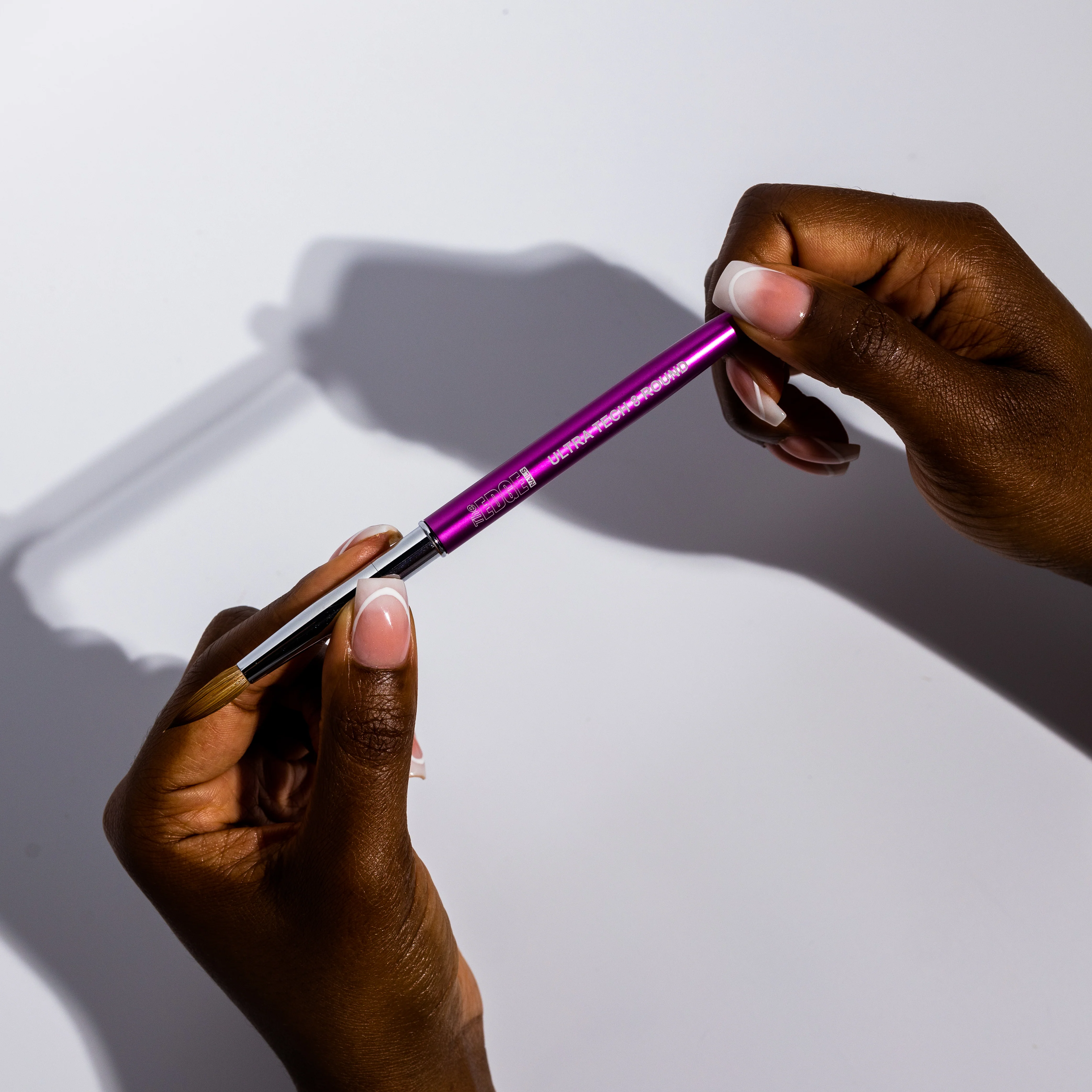 Ultra Tech Round Size 8 Brush - Image 4